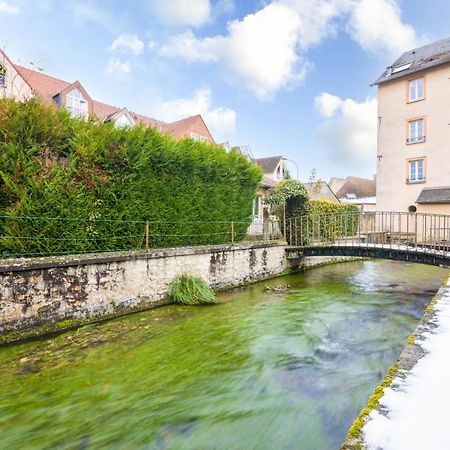 Studio Chaleureux A Etampes, France Luaran gambar